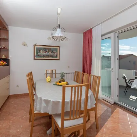 דירה Seaview Grizelj *